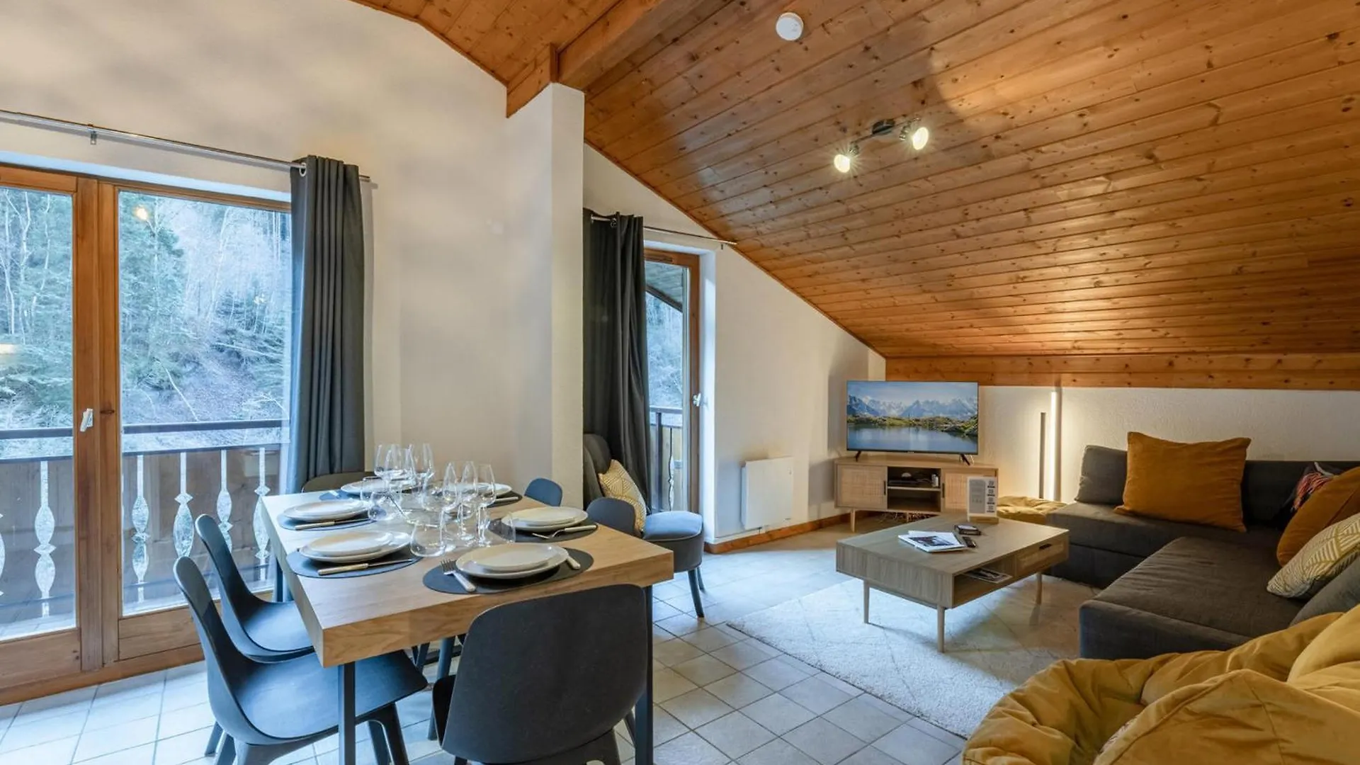 Apartment Appartement T4 A Morzine, Au Pied Du Telepherique De Nyon, 6 Pers, Balcon, Parking, Animaux Admis - Fr-1-754-73
