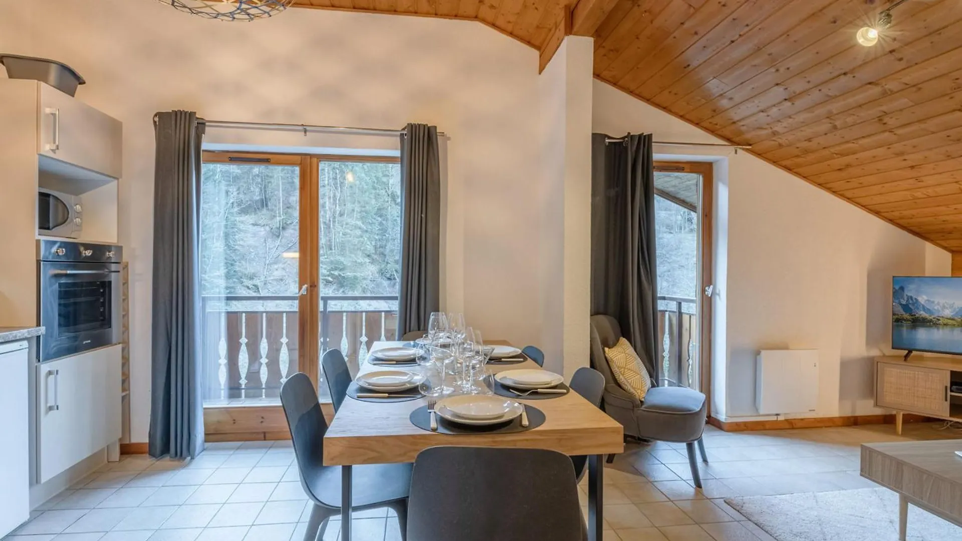 Appartement T4 A Morzine, Au Pied Du Telepherique De Nyon, 6 Pers, Balcon, Parking, Animaux Admis - Fr-1-754-73 0*, Morzine